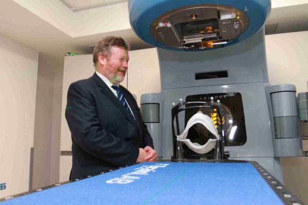 Minister James Reilly TD at Stereotatic Unit Thumbnail0